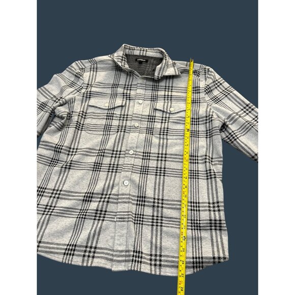 Plaid Long-Sleeve Button-Up Shirt By Express In Gray & Black - Picture 4 of 7